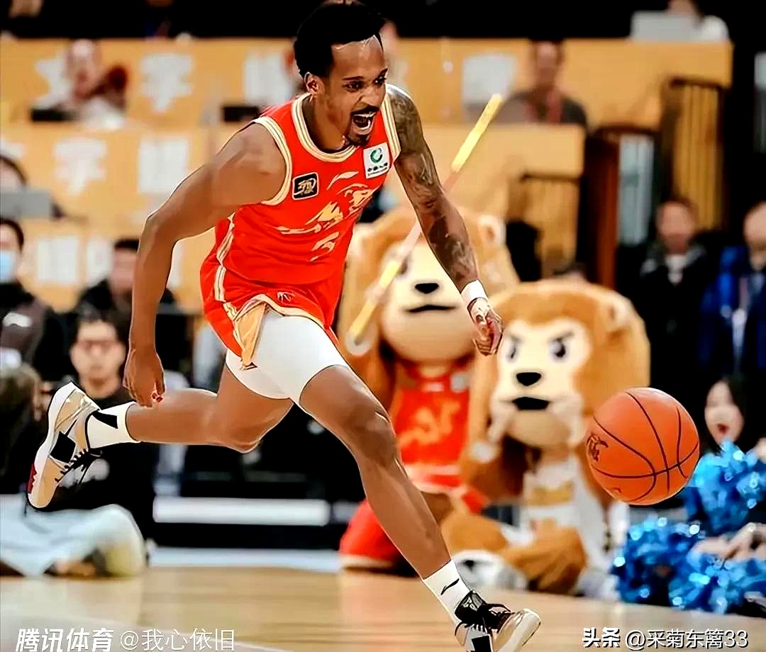 国王鏖战北京队，胡金秋带队取胜