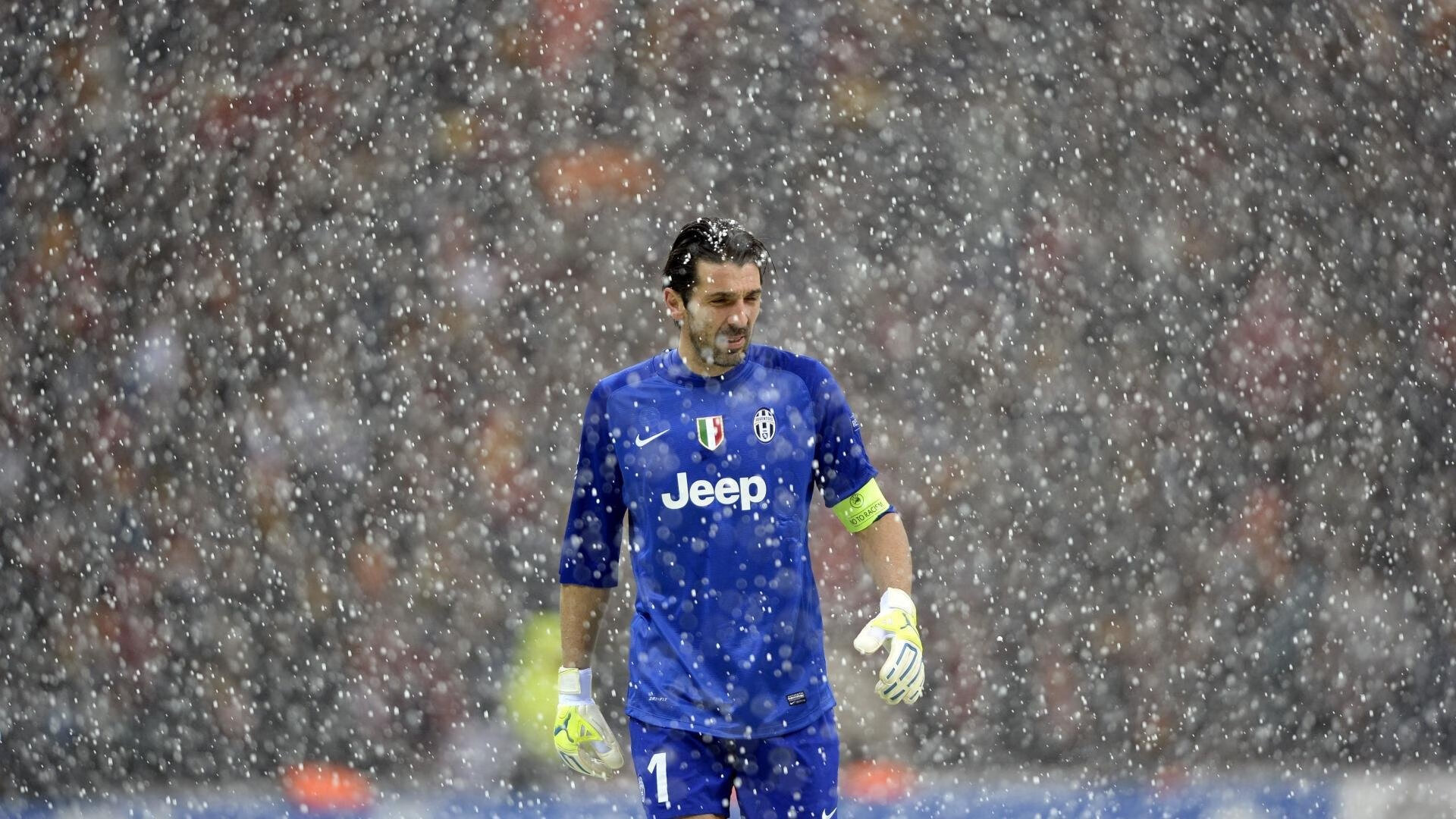 从草地到球网，西西帕斯拉沃尔杯绝杀，如何重写温网未竟的诗篇？